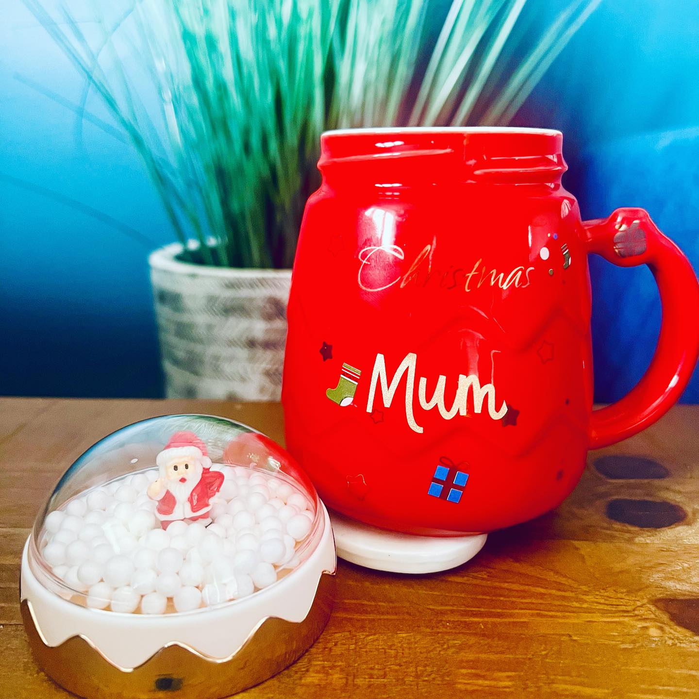 Snow Globe Mugs